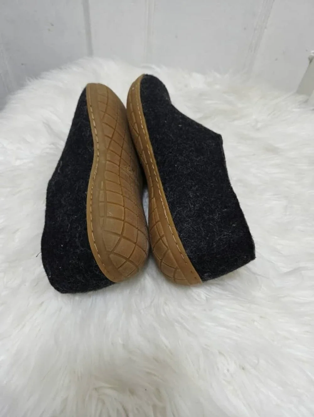 Glerups Charcoal 100% Wool Slip-On Mule Clog Honey Rubber Sole Unisex Sz 6 Eur37